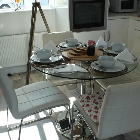 Bunlin Heights Self Catering Apartmán *